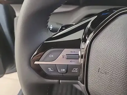 Photo 19 Peugeot 308  SW Hybrid 145 e-DCS6