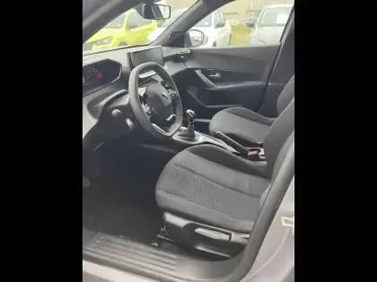 Photo 24 Peugeot 2008  100 S&S BVM6