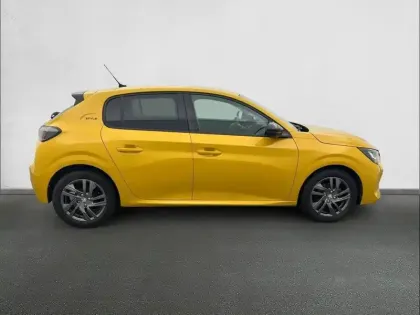 Photo 29 Peugeot 208  PureTech 75 S&S BVM5