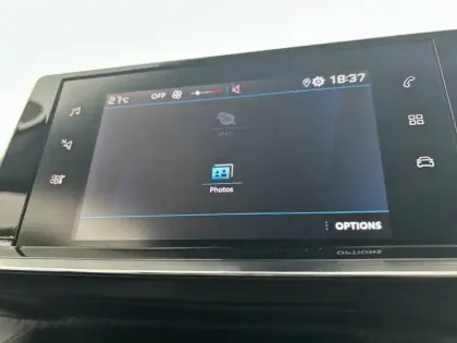 Photo 52 Peugeot 208  PureTech 75 S&S BVM5