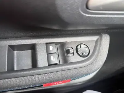 Photo 15 Citroën C3  Turbo 100 ch Manuelle
