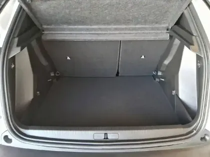 Photo 5 Peugeot 2008  Hybrid 145 e-DCS6