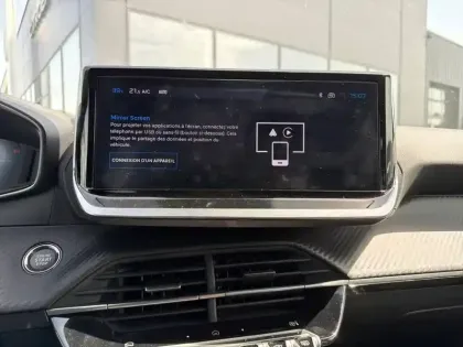 Photo 48 Peugeot 2008  Hybrid 110 e-DCS6