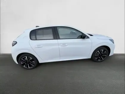 Photo 76 Peugeot 208  Hybrid 100 e-DCS6