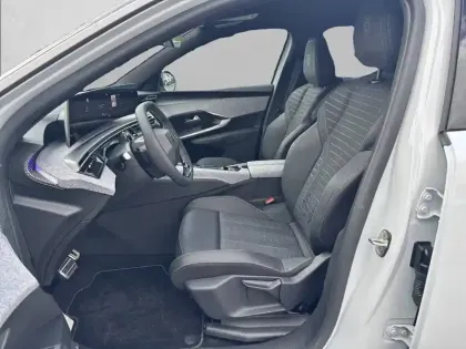 Photo 10 Peugeot 3008  Hybrid 145 e-DCS6