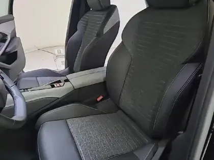 Photo 10 Peugeot 3008  Hybrid 145 e-DCS6