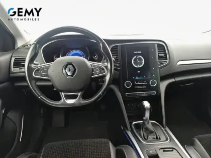 Photo 28 Renault Megane Mégane IV Berline dCi 165 Energy EDC