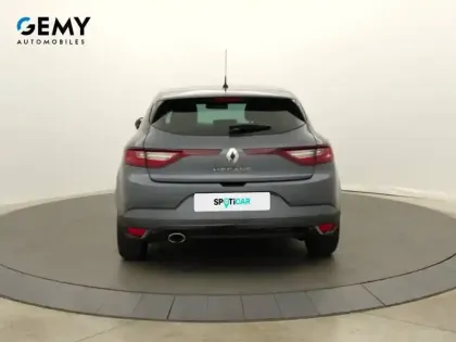 Photo 25 Renault Megane Mégane IV Berline dCi 165 Energy EDC