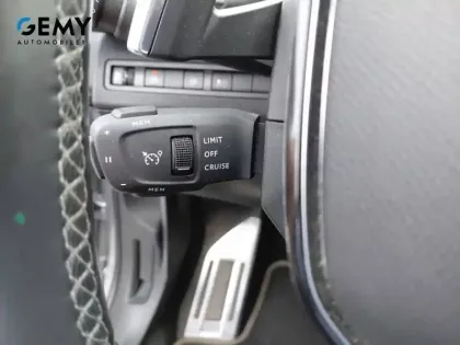 Photo 19 Peugeot 3008  Hybrid 225 e-EAT8