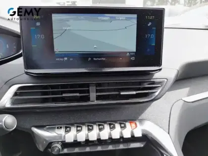 Photo 12 Peugeot 3008  Hybrid 225 e-EAT8
