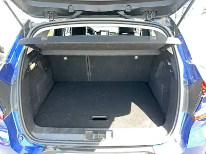 Photo 14 Renault Captur  E-Tech 145 - 21