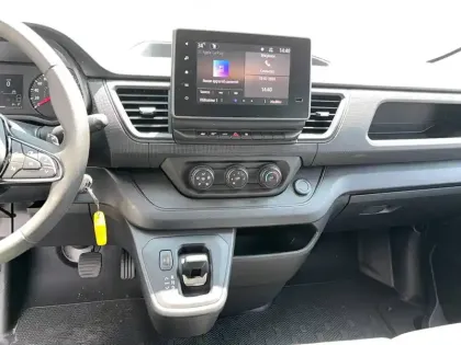 Photo 10 Renault Trafic  CA BLUE DCI 170 L2H1 3T AUTO
