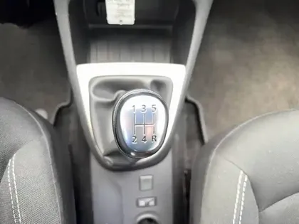 Photo 12 Renault Captur  TCe 90