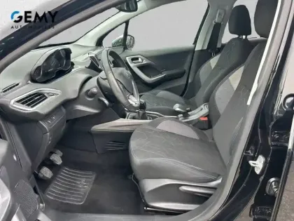 Photo 8 Peugeot 2008  PureTech 82ch BVM5