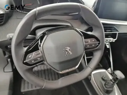Photo 12 Peugeot 2008  PureTech 100 S&S BVM6