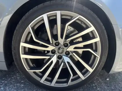 Photo 15 Audi A4 RS4 Avant V6 2.9 TFSI 450 ch Tiptronic 8 Quattro