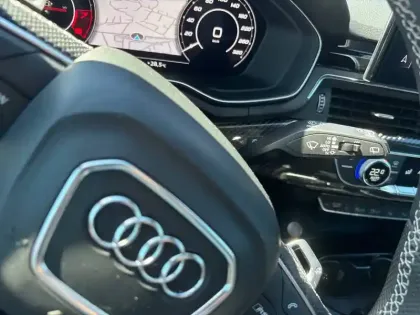 Photo 46 Audi A4 RS4 Avant V6 2.9 TFSI 450 ch Tiptronic 8 Quattro