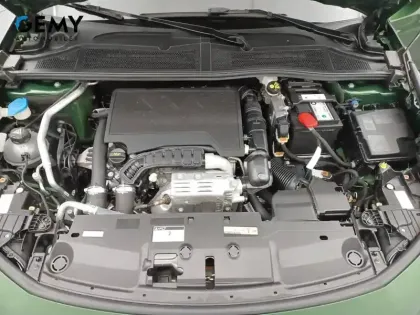 Photo 11 Peugeot 308  PureTech 130ch S&S EAT8