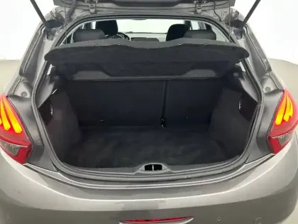 Photo 5 Peugeot 208  PureTech 82ch S&S BVM5
