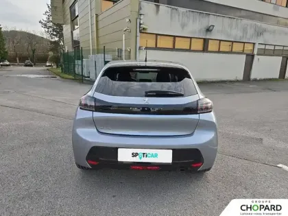 Photo 33 Peugeot 208  PureTech 100 S&S BVM6