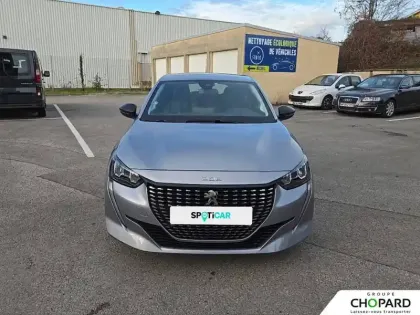 Photo 31 Peugeot 208  PureTech 100 S&S BVM6