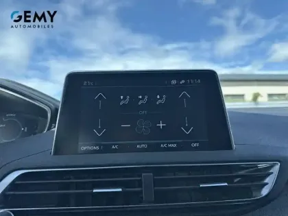 Photo 18 Peugeot 3008  Hybrid 225 e-EAT8