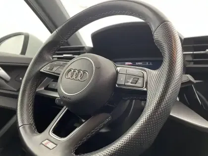 Photo 28 Audi A3  Sportback 40 TFSIe 204 S tronic 6
