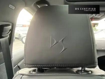 Photo 24 DS DS 7 DS7 Crossback Hybride E-Tense 225 EAT8