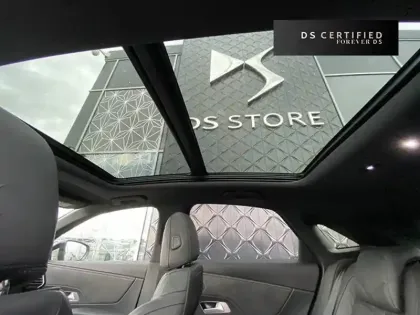 Photo 12 DS DS 7 DS7 Crossback Hybride E-Tense 225 EAT8