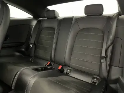 Photo 15 Mercedes Classe C  Coupé 200 9G-Tronic