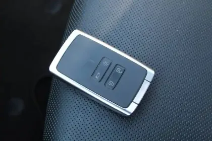 Photo 50 Renault Arkana  E-Tech 145 - 21B
