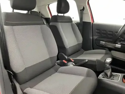 Photo 26 Citroën C3  PureTech 82