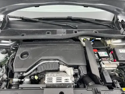 Photo 87 Peugeot 208  Hybrid 100 e-DCS6