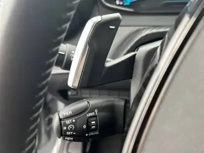 Photo 79 Peugeot 208  Hybrid 100 e-DCS6