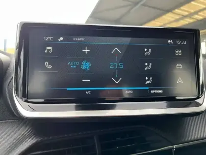 Photo 38 Peugeot 2008  100 S&S BVM6