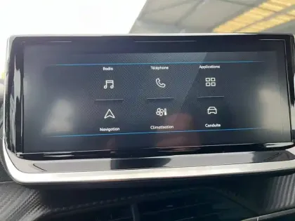 Photo 40 Peugeot 2008  100 S&S BVM6