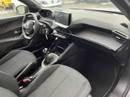 Photo 11 Peugeot 2008  100 S&S BVM6