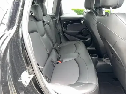 Photo 19 Mini Mini Hatch 5 Portes Cooper S 178 ch DKG7