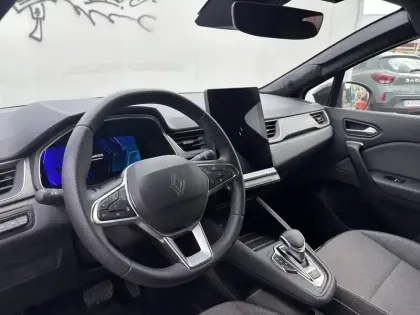 Photo 27 Renault Symbioz  E-Tech full hybrid 145