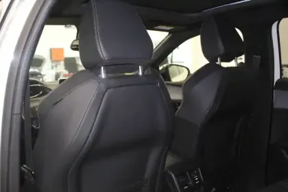 Photo 17 Peugeot 3008  2.0 BlueHDi 180ch S&S EAT6