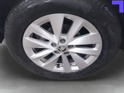 Photo 15 Skoda Kamiq  1.0 TSI 95 ch BVM5
