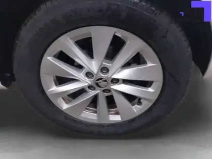 Photo 14 Skoda Kamiq  1.0 TSI 95 ch BVM5