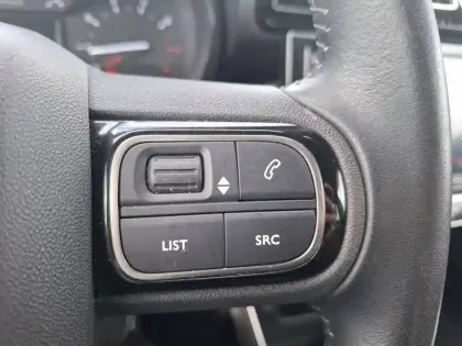 Photo 31 Citroën C3 Aircross  PureTech 110 S&S BVM6