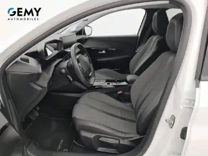 Photo 8 Peugeot 208  Electrique 50 kWh 136ch