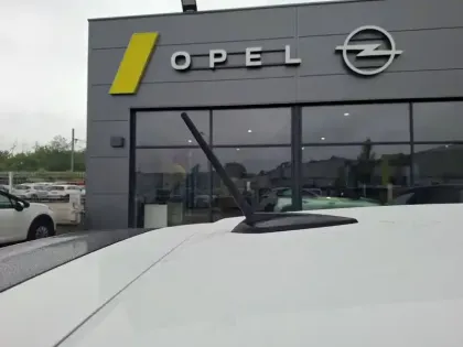 Photo 11 Opel Corsa  1.2 Turbo Hybrid 100 ch e-DCT6