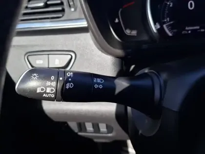 Photo 31 Renault Kadjar  TCe 140 FAP