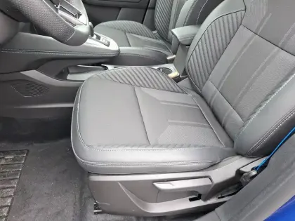 Photo 14 Renault Captur  E-Tech full hybrid 160 ch