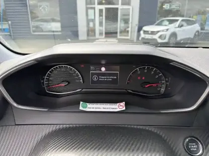 Photo 9 Peugeot 208  PureTech 100 S&S BVM6