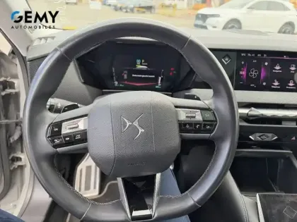 Photo 14 DS DS 4  Hybride E-Tense 225 EAT8
