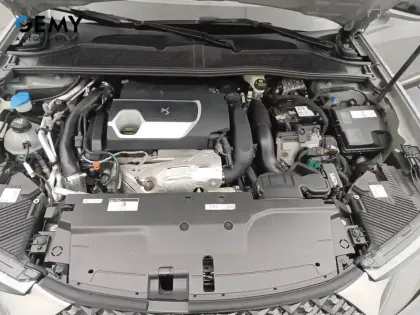 Photo 38 DS DS 4  Hybride E-Tense 225 EAT8